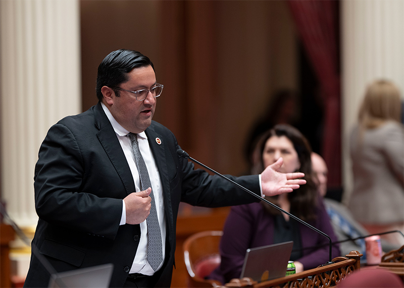 Arreguín at Senate